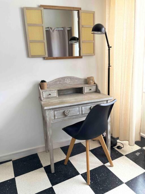 Au Parisien Apartment Ault Luaran gambar